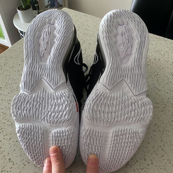 Nike LeBron 17 Low 'Multi Color' - Picture 3 of 5